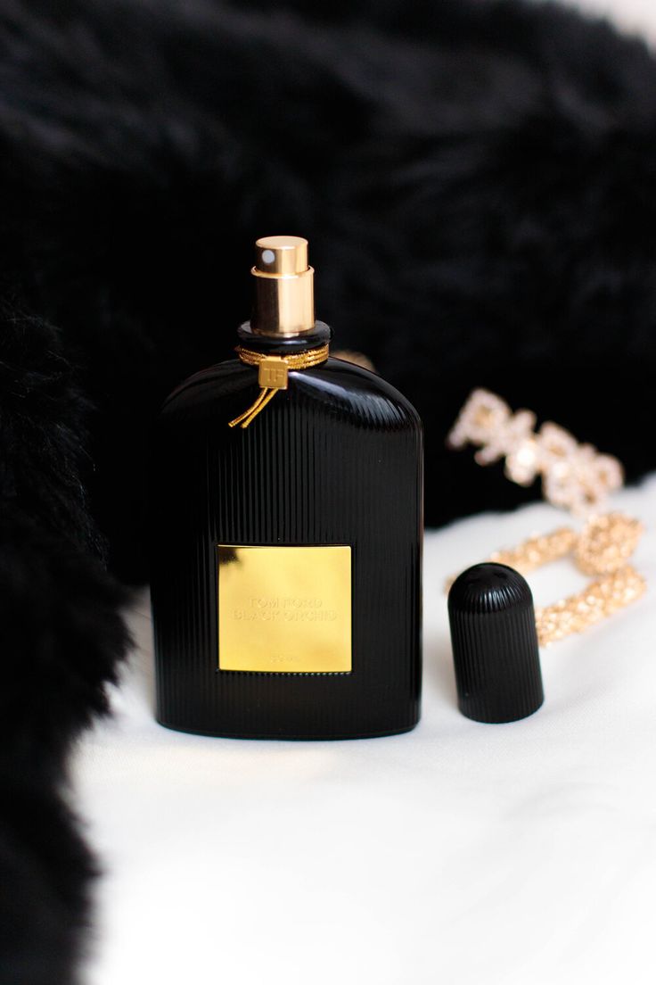 Black Orchid by Tom Ford | بلاك أوركيد – عطر فاخر